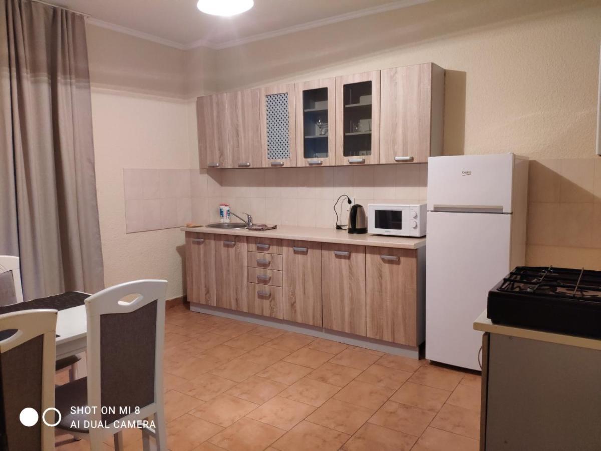 Apartments Domovik Мостова 5 Кв 44 Mukacheve Exterior photo